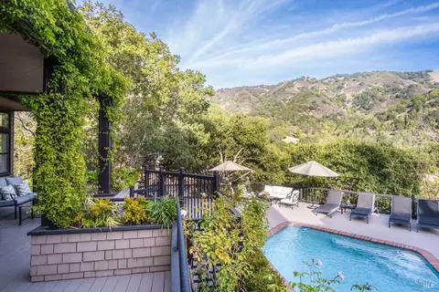 Exterior - 57 Bridgegate Dr, San Rafael, CA 94903 photo 14 of 35