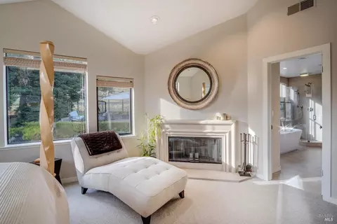 Bedroom - 57 Bridgegate Dr, San Rafael, CA 94903 photo 3 of 8
