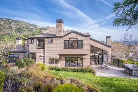 Exterior - 57 Bridgegate Dr, San Rafael, CA 94903 photo 29 of 35