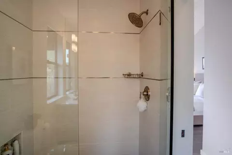 Bath - 57 Bridgegate Dr, San Rafael, CA 94903 photo 8 of 13