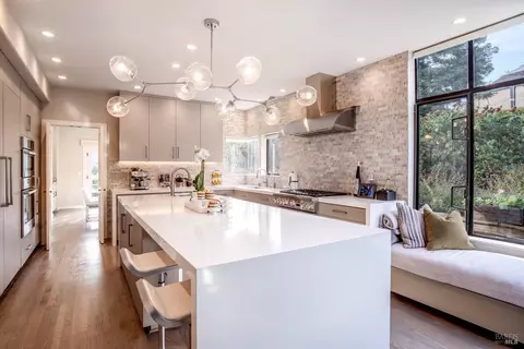 Kitchen - 57 Bridgegate Dr, San Rafael, CA 94903 photo 4 of 4