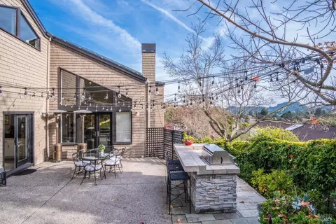 Exterior - 57 Bridgegate Dr, San Rafael, CA 94903 photo 20 of 35