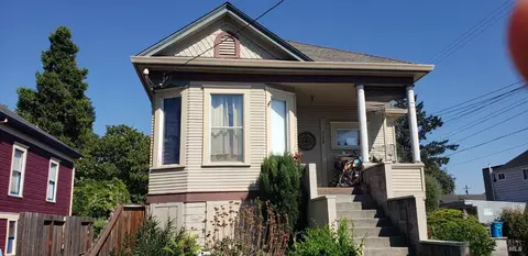 720 Beaver St, Santa Rosa, CA 95404