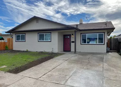 700 Johnson Dr, San Pablo, CA 94806