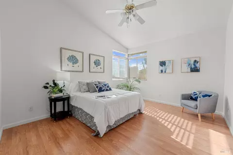 Bedroom - 220 Mandarin Cir, Vacaville, CA 95687 photo 3 of 3
