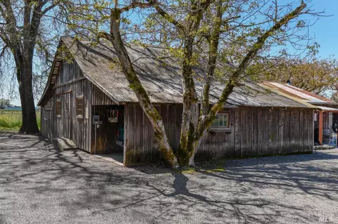 3281 Fulton Rd, Fulton, CA 95439 photo 5