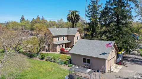 3281 Fulton Rd, Fulton, CA 95439