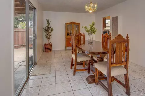 1414 Roleen Dr, Vallejo, CA 94589 photo 10
