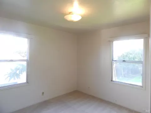 530 Annette Ave, Vallejo, CA 94591 photo 12