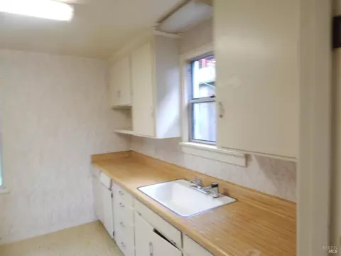 530 Annette Ave, Vallejo, CA 94591 photo 6