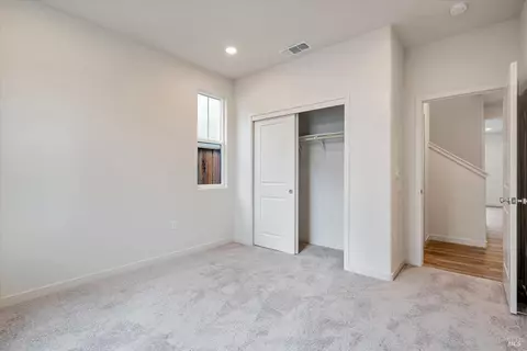 2920 Sugar Pine St, Fairfield, CA 94533 photo 4