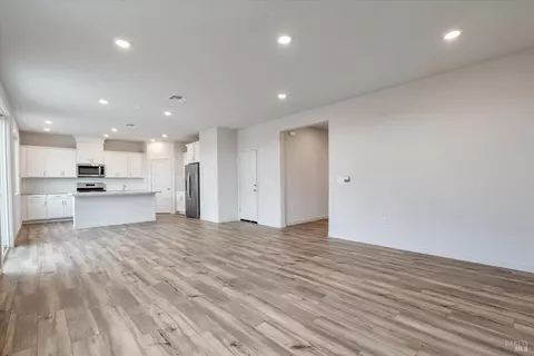 2920 Sugar Pine St, Fairfield, CA 94533 photo 7