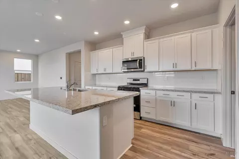 2916 Sugar Pine St, Fairfield, CA 94533 photo 8