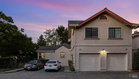 948-950 Edwards Ave, Santa Rosa, CA 95401
