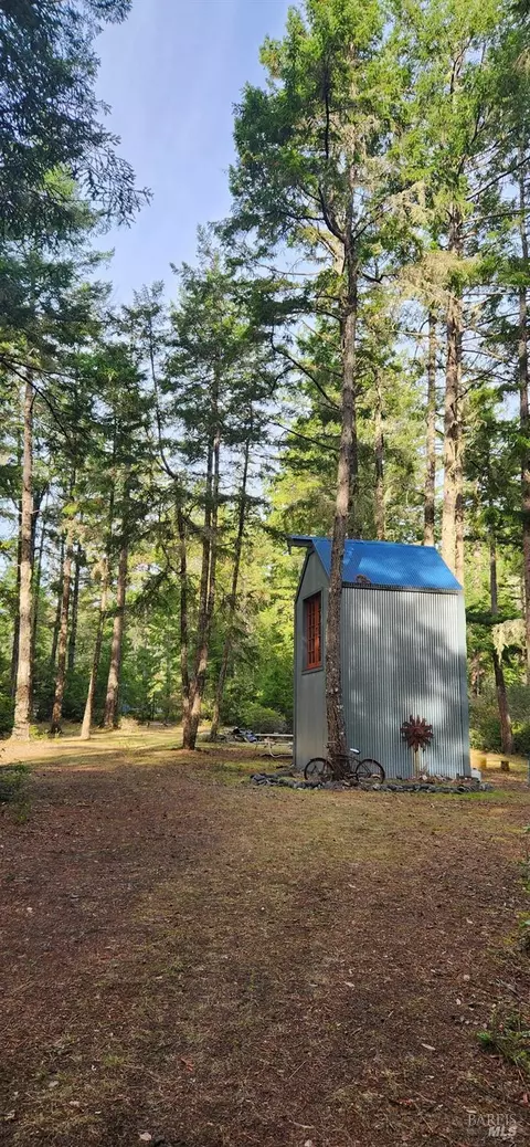46650 Getchell Gulch Rd, Gualala, CA 95445
