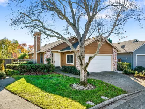 1231 Herbazal St, Sonoma, CA 95476