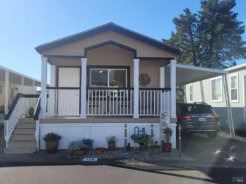 175 Bluejay Way, Santa Rosa, CA 95409