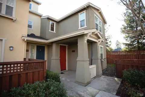 6941 Santero Way, Cotati, CA 94931