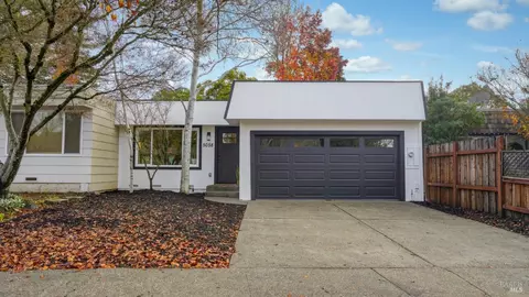 5058 Parkhurst Dr, Santa Rosa, CA 95409