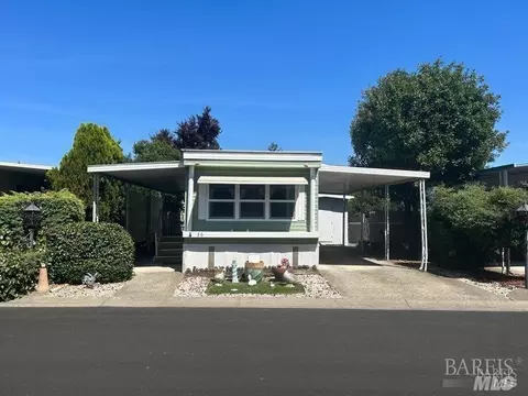 460 E Gobbi St #36, Ukiah, CA 95482 photo 2