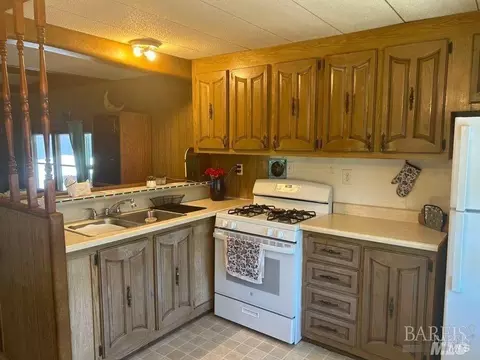 460 E Gobbi St #36, Ukiah, CA 95482 photo 9