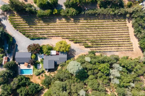 View/Area - 30500 River Rd, Cloverdale, CA 95425 photo 7 of 11