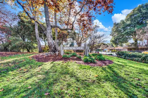 23 Belvedere Ct, Napa, CA 94559