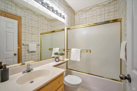 102 Bouquet Cir, Windsor, CA 95492 photo 34
