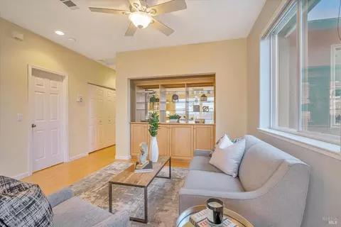 102 Bouquet Cir, Windsor, CA 95492 photo 13