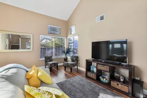 337 Samantha Pl, Vacaville, CA 95687 photo 11