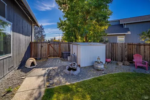 337 Samantha Pl, Vacaville, CA 95687 photo 48