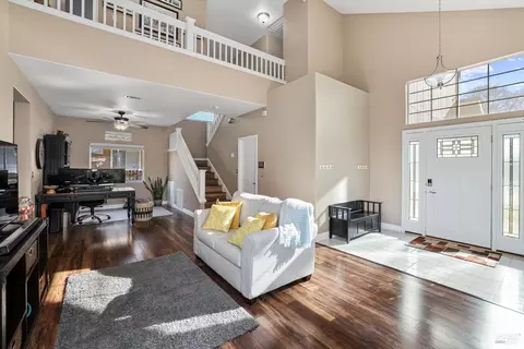 337 Samantha Pl, Vacaville, CA 95687 photo 2