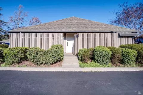 161 Roundtree Blvd, San Rafael, CA 94903