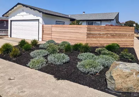 1727 Potrero Ave, Richmond, CA 94804