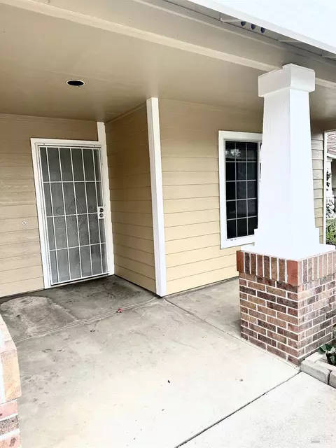 815 Bounds Dr, Dixon, CA 95620 photo 2
