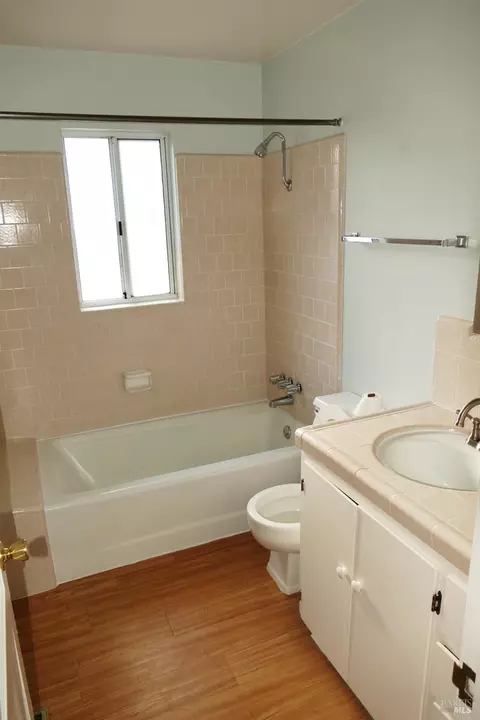 513 W Mill St, Ukiah, CA 95482 photo 9