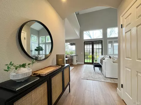 22 Quicksilver Ln, Napa, CA 94558 photo 6
