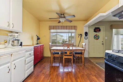 758 Elmwood Ave, Vallejo, CA 94591 photo 8