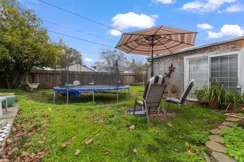 758 Elmwood Ave, Vallejo, CA 94591 photo 23