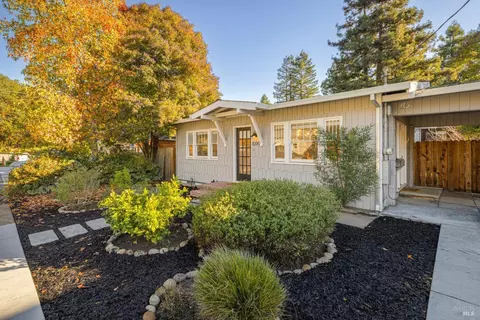 1090 Antone Way, Petaluma, CA 94952