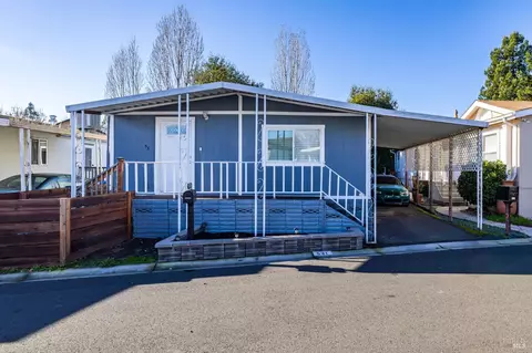 531 Loma Verde Ln, Rohnert Park, CA 94928