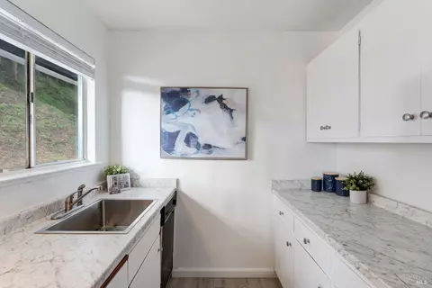 23 Dutton Ct, Sausalito, CA 94965 photo 16