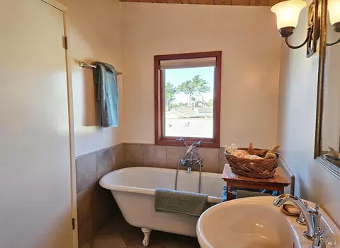 1220 Windy Ln, Bodega Bay, CA 94923 photo 49