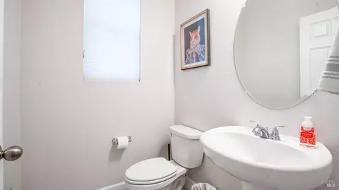 8750 Fehler Ln, Cotati, CA 94931 photo 29