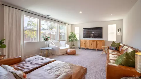 8750 Fehler Ln, Cotati, CA 94931 photo 8
