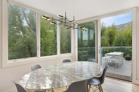 Dining - 14 Walnut Ave, Larkspur, CA 94939 photo 4 of 4