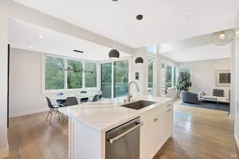 Kitchen - 14 Walnut Ave, Larkspur, CA 94939 photo 4 of 4