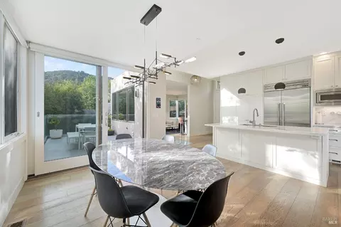 Dining - 14 Walnut Ave, Larkspur, CA 94939 photo 2 of 4