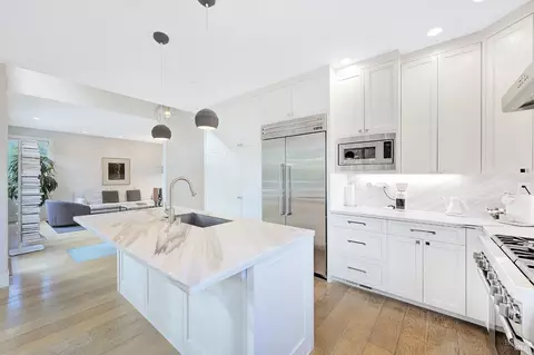 Kitchen - 14 Walnut Ave, Larkspur, CA 94939 photo 3 of 4