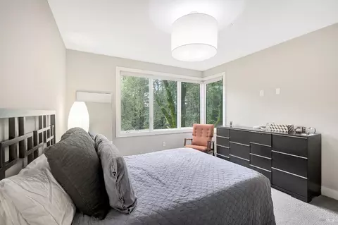 Bedroom - 14 Walnut Ave, Larkspur, CA 94939 photo 3 of 5